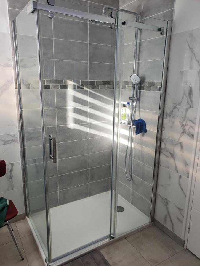 Location Chambre Dans Plain Pied 2 Chambres Louable Taden Bagian luar foto